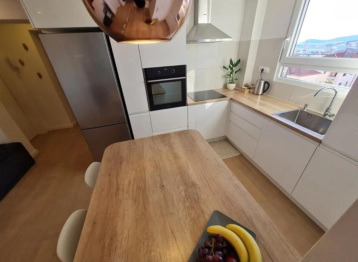 Apartmán Beautiful Sea View, Free Parking, Centre Of Split