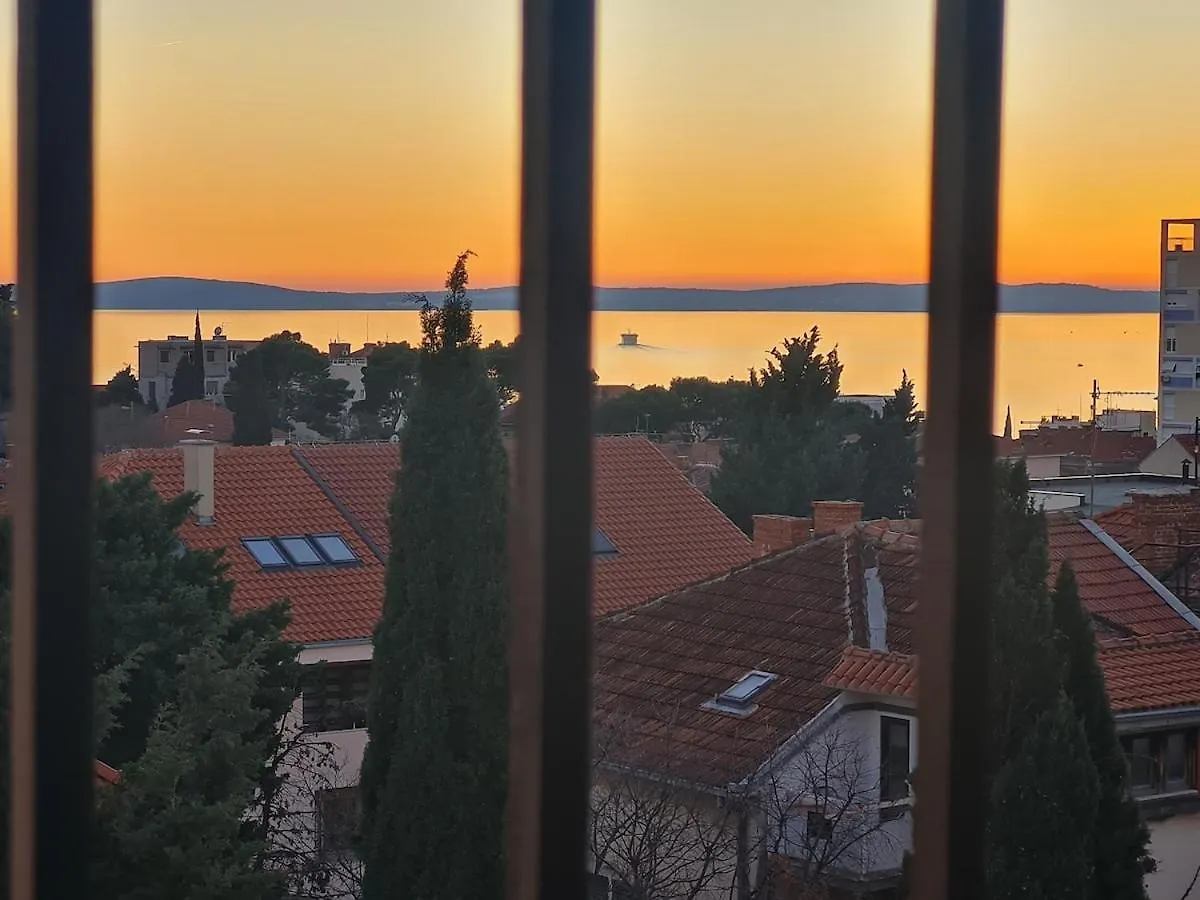Apartmán Beautiful Sea View, Free Parking, Centre Of Split