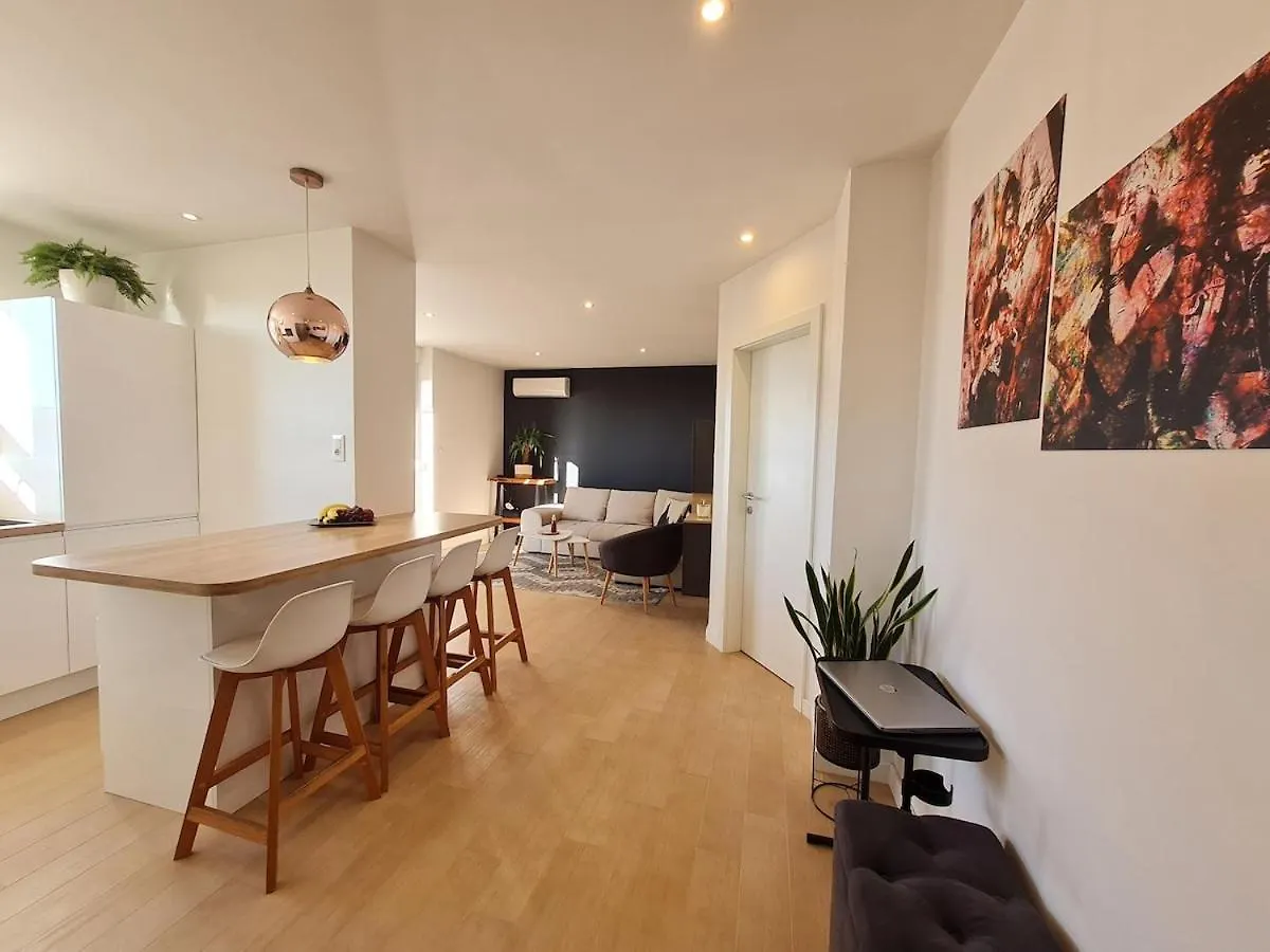 Apartmán Beautiful Sea View, Free Parking, Centre Of Split
