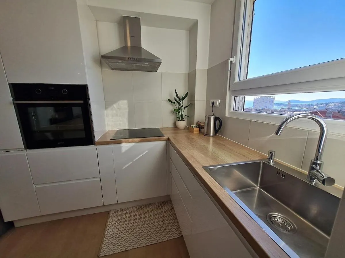 Beautiful Sea View, Free Parking, Centre Of Split Apartment
