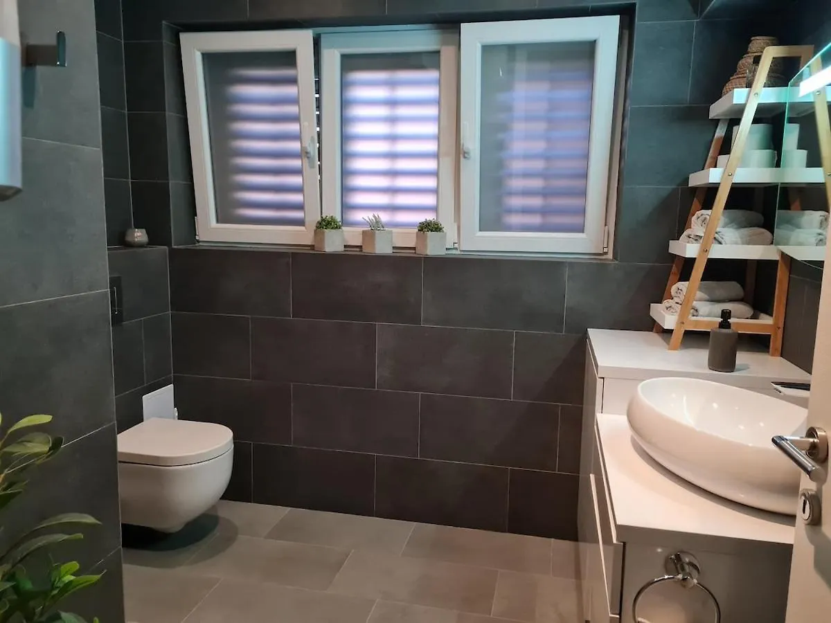 Beautiful Sea View, Free Parking, Centre Of Split Apartment