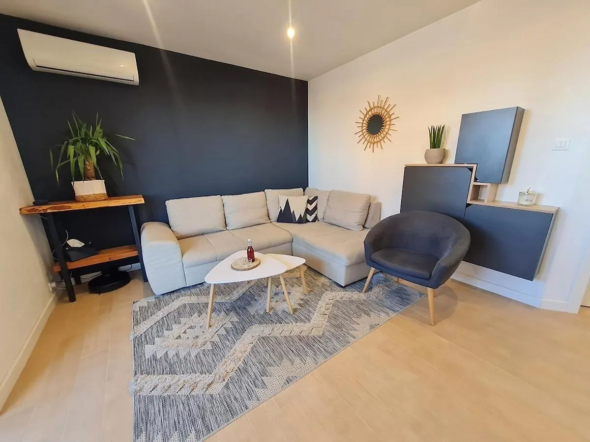 Beautiful Sea View, Free Parking, Centre Of Split Apartment